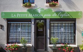 La Petite Maison près de l'Eglise